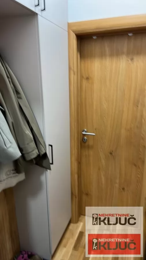 SREMSKA KAMENICA, 77m2, Novogradnja, Trosoban sa 2 natkrivena parking mesta 9