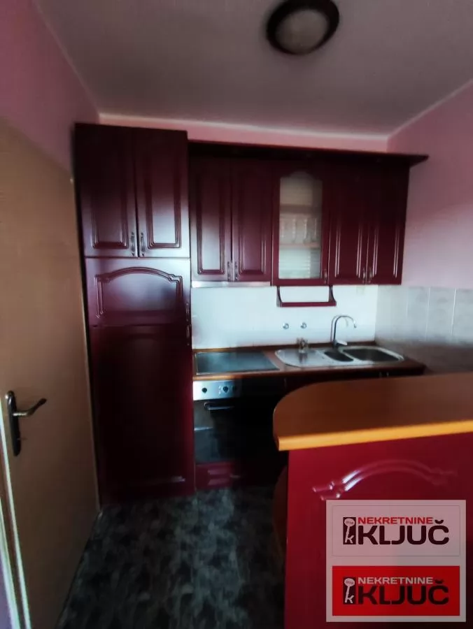 BUL.K.PETRA-DVOSOBAN USELJIV STAN 1