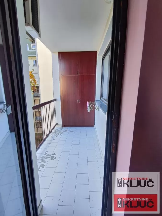 BUL.K.PETRA-DVOSOBAN USELJIV STAN 6