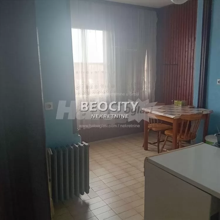 Dvosoban stan, 37 m2, Centar, Karađorđeva ID: 123076 3