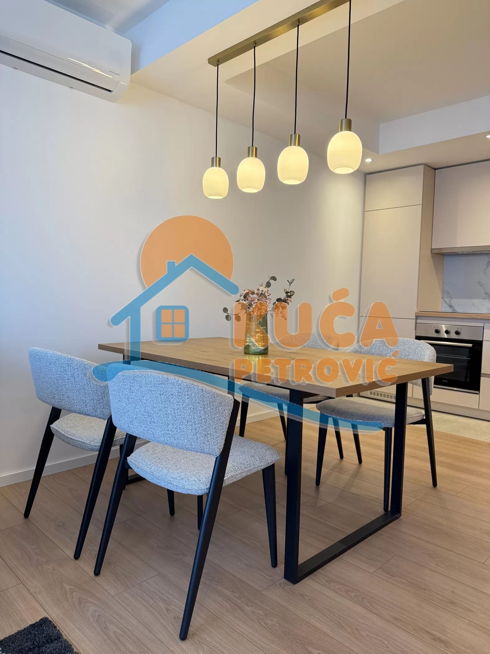 Jednosoban stan, 52 m2, Centar, Cara Dušana ID: i-015170 6