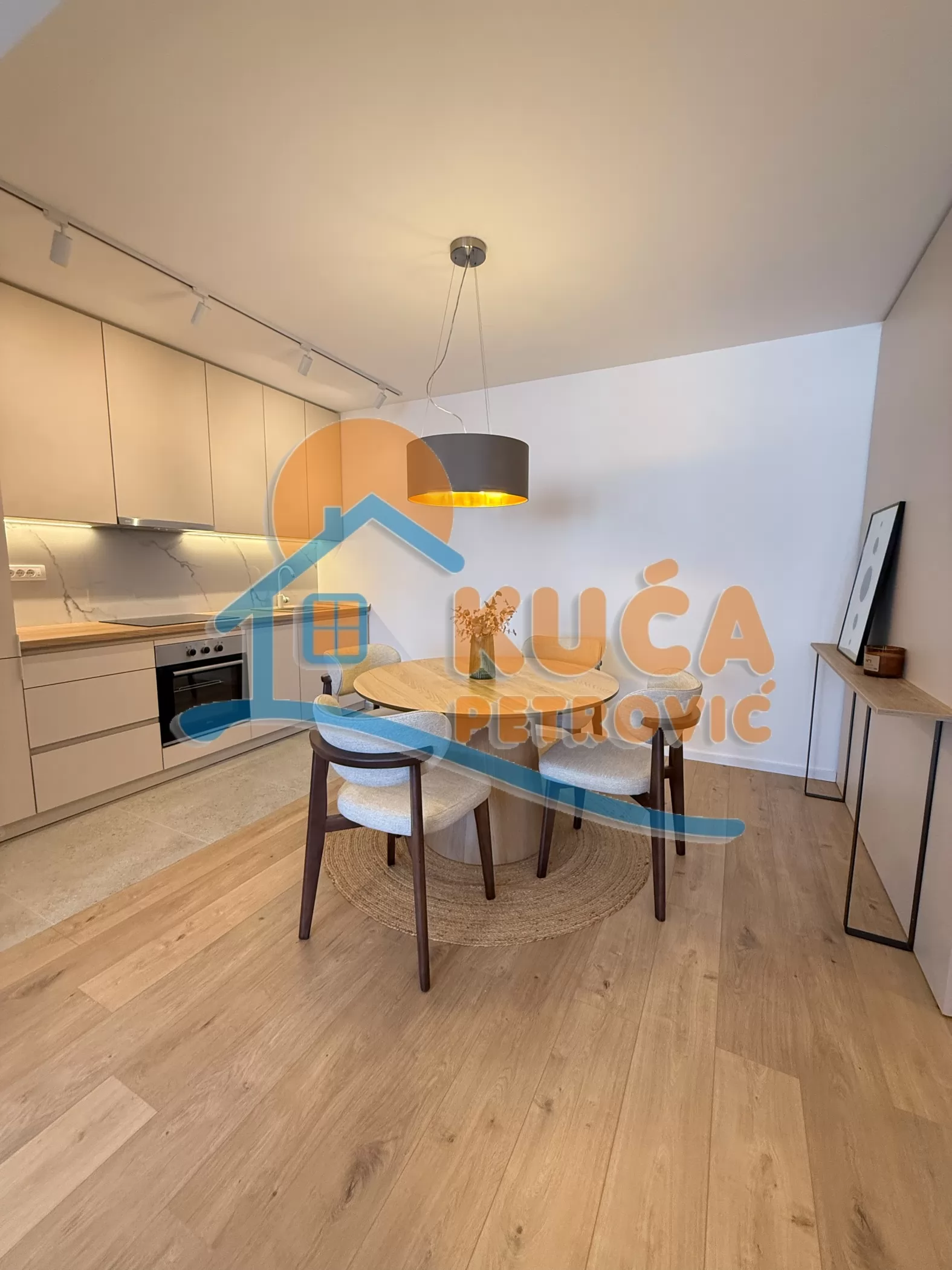 Jednosoban stan, 52 m2, Centar, Cara Dušana ID: i-015173 5