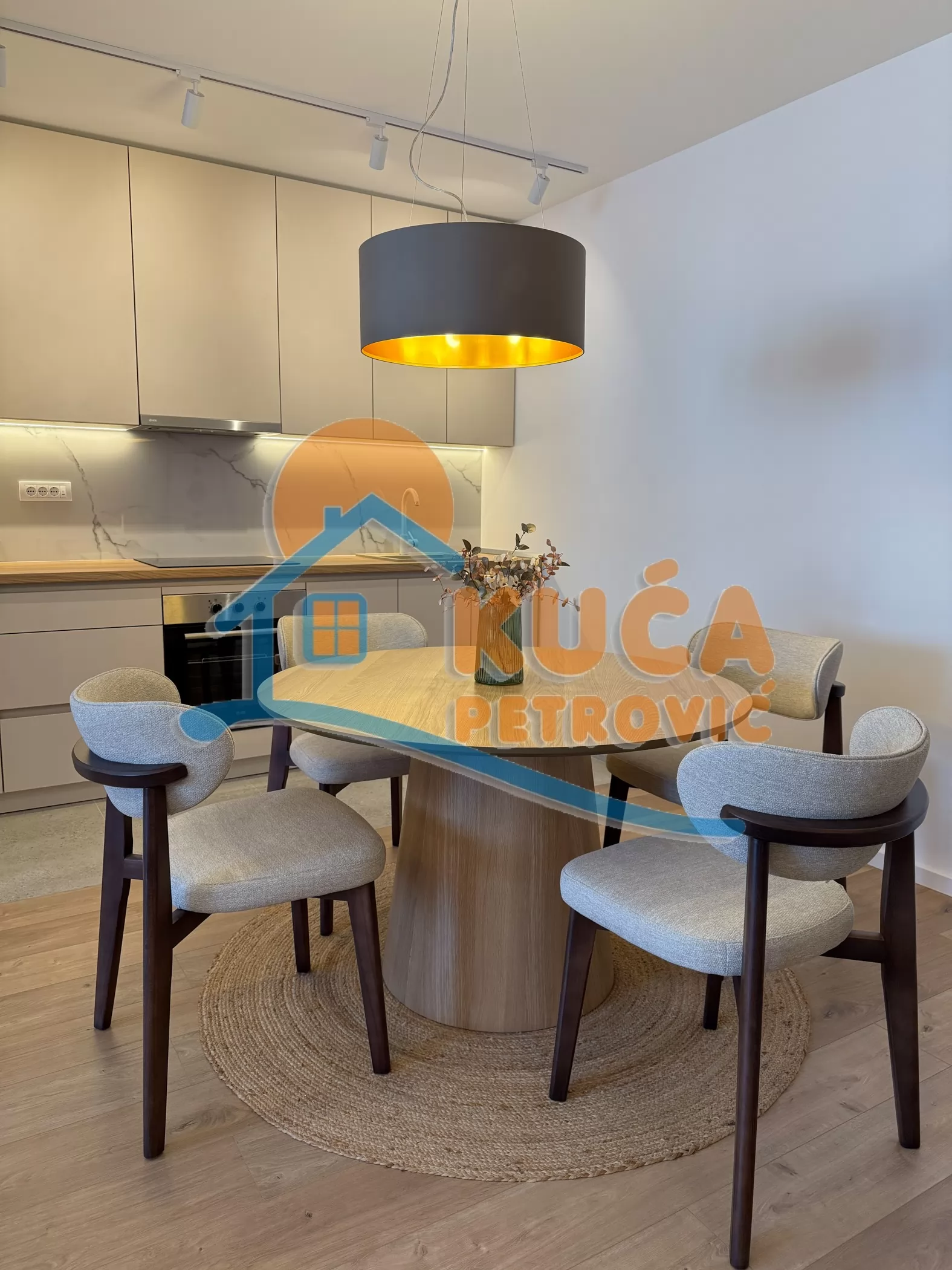 Jednosoban stan, 52 m2, Centar, Cara Dušana ID: i-015173 7