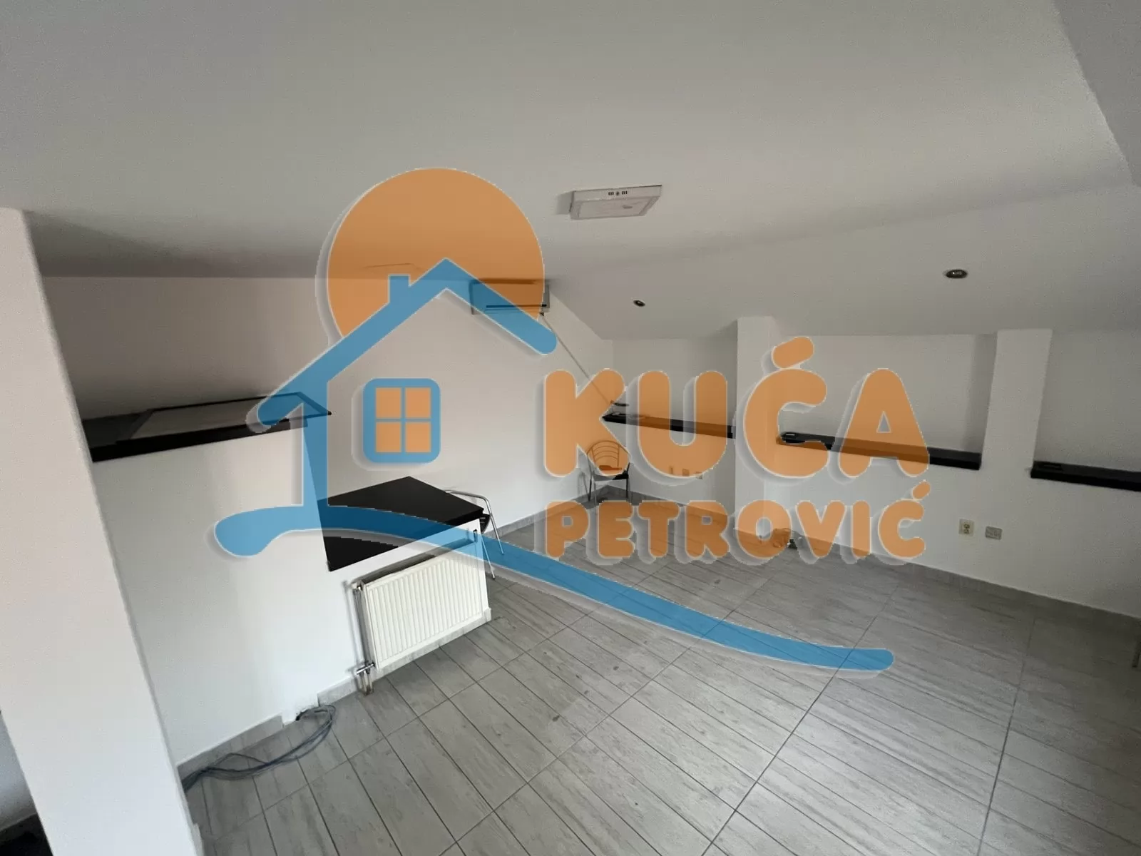 Lokal, 88 m2, Crveni Pevac, Vožda Karađorđa ID: i-015168 15