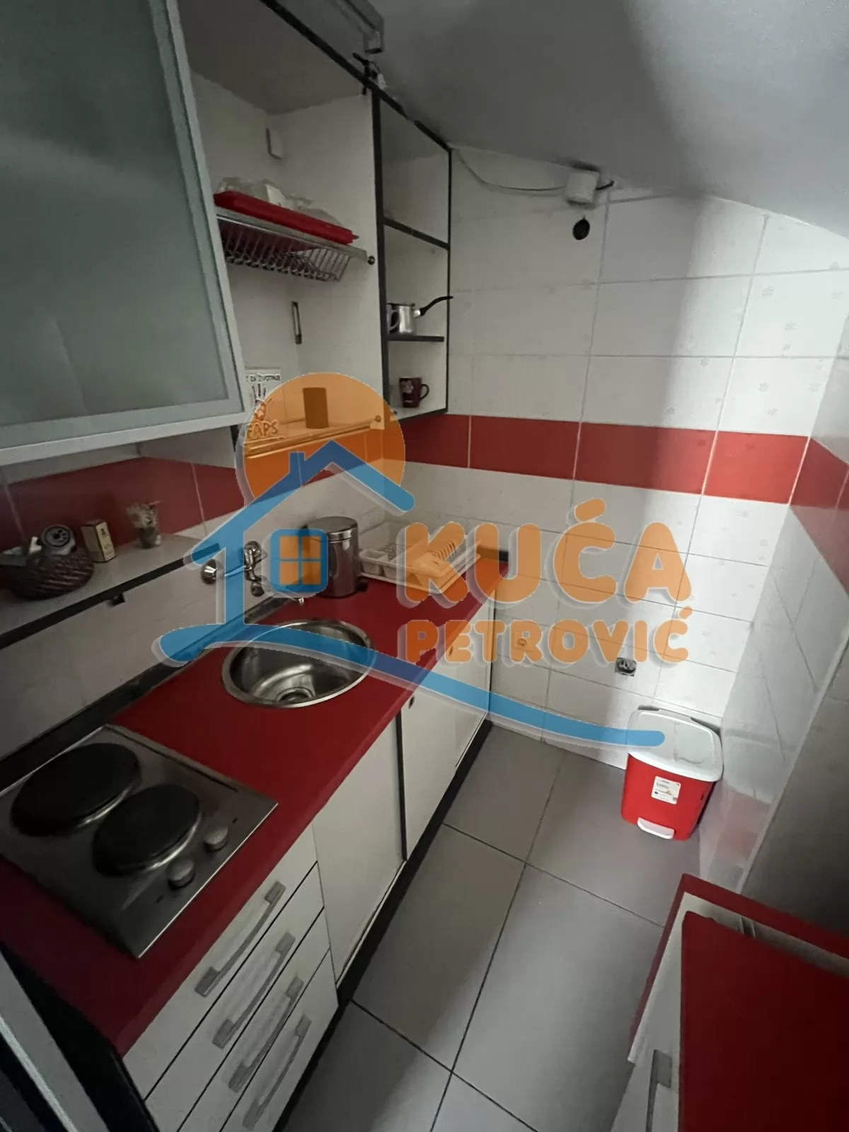 Lokal, 88 m2, Crveni Pevac, Vožda Karađorđa ID: i-015168 8