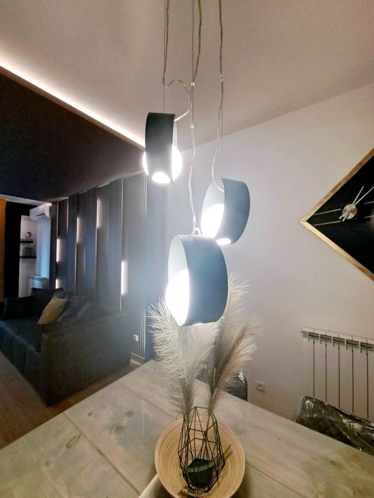 Izdavanje Zepterra Dvosoban lux stan  novogradnja  garaza 7