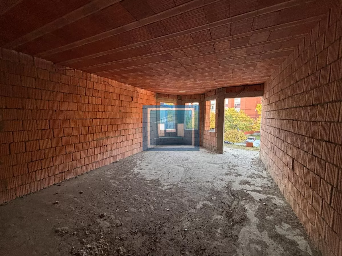 PRAVI POTENCIJAL U SRCU GRADA! 13