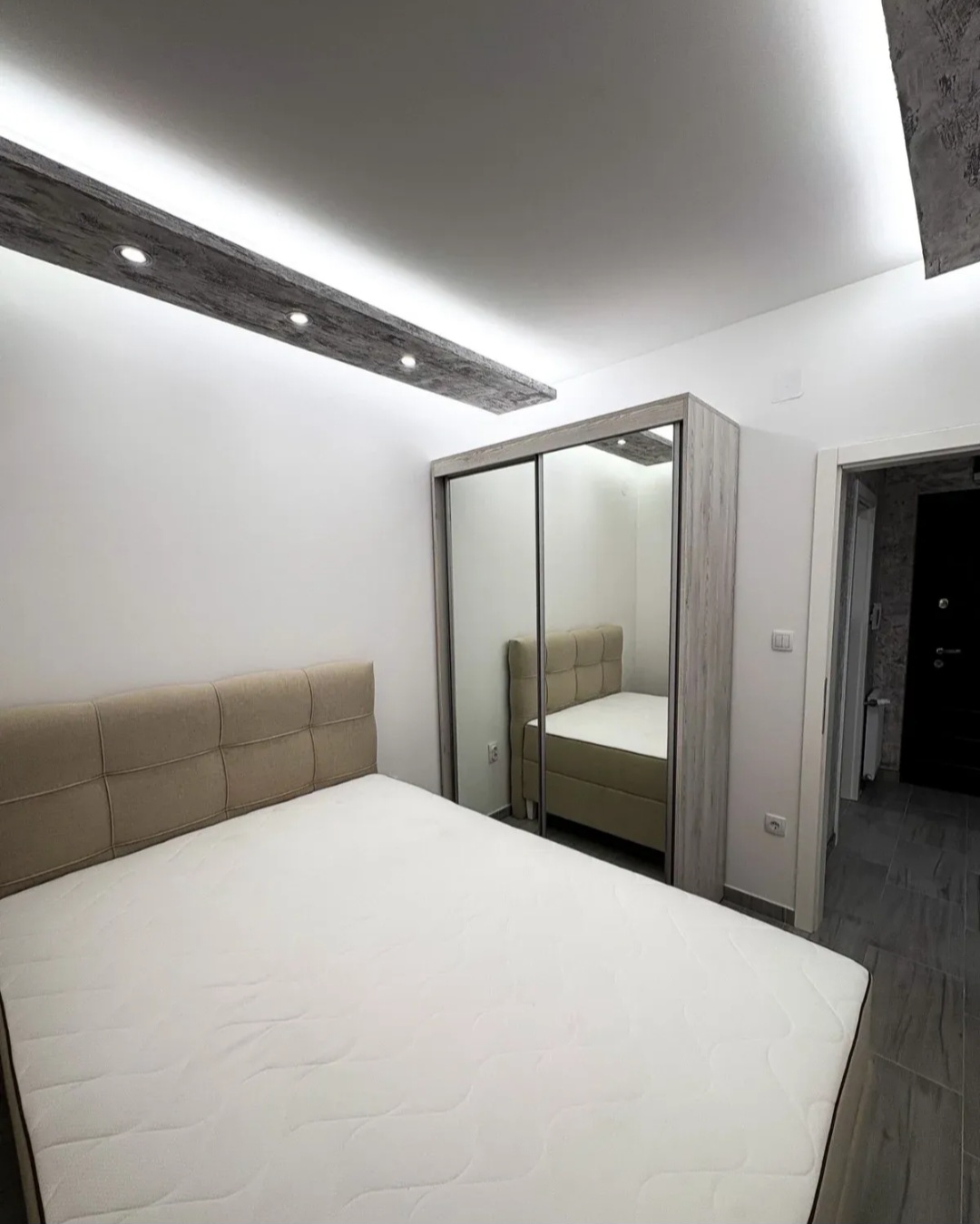 Prodajem luksuzan stan u Banji Koviljaci 2