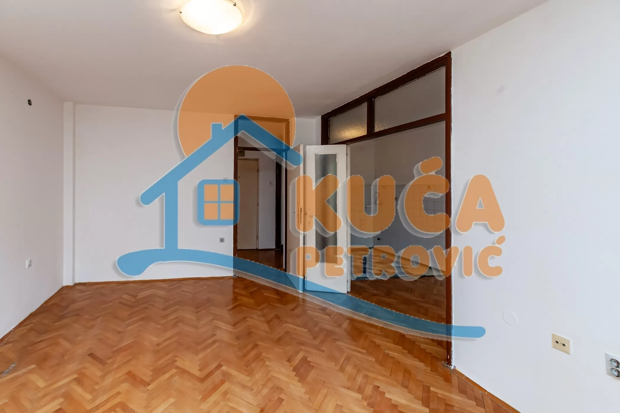 četvorosoban stan, 68 m2, Bulevar Nemanjića, Bulevar Nemanjića ID: p-015183 1