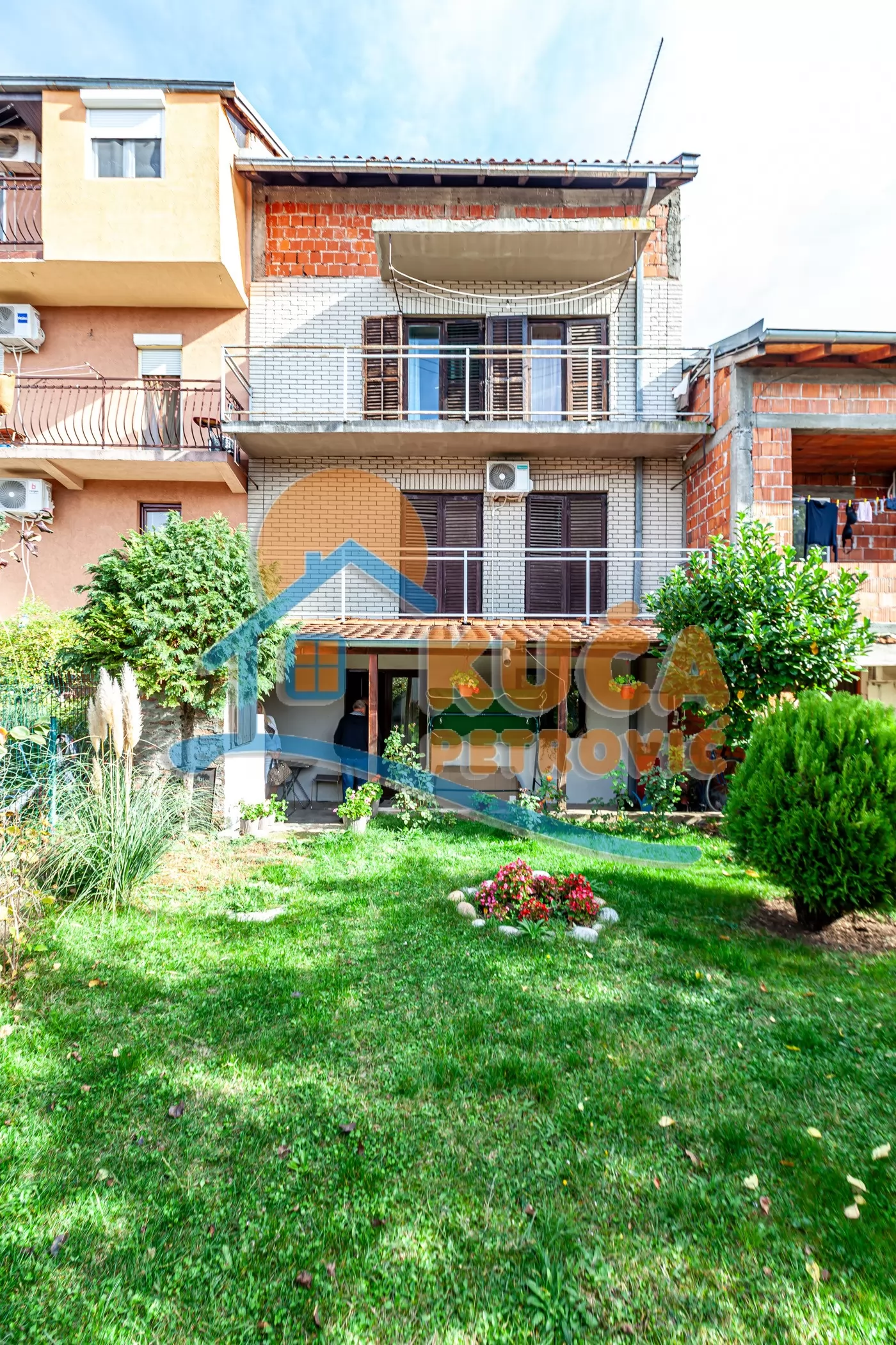 četvorosobna kuća, 300 m2, Crveni krst, Palmotićeva ID: p-015181 24