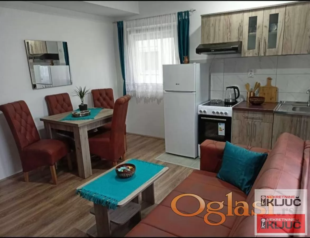 Odlican moderno opremljen stan na Adicama 1