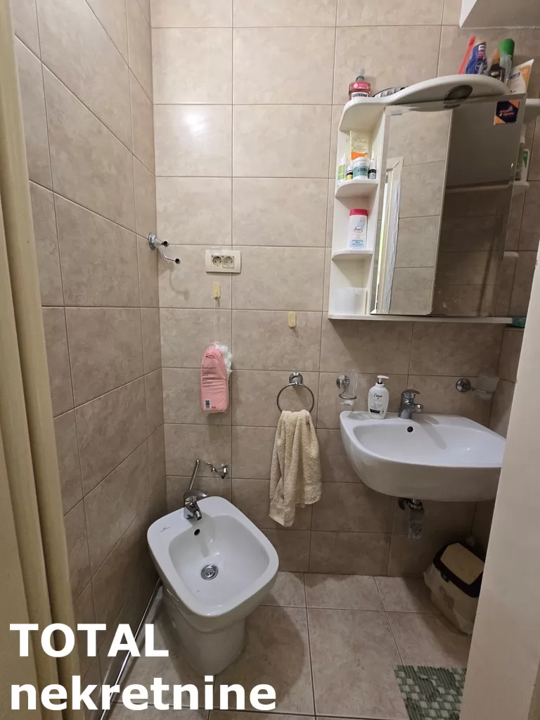 Stan,NOVI SAD,CENTAR,kv: 42.00, € 115000, ID: 1101598 11