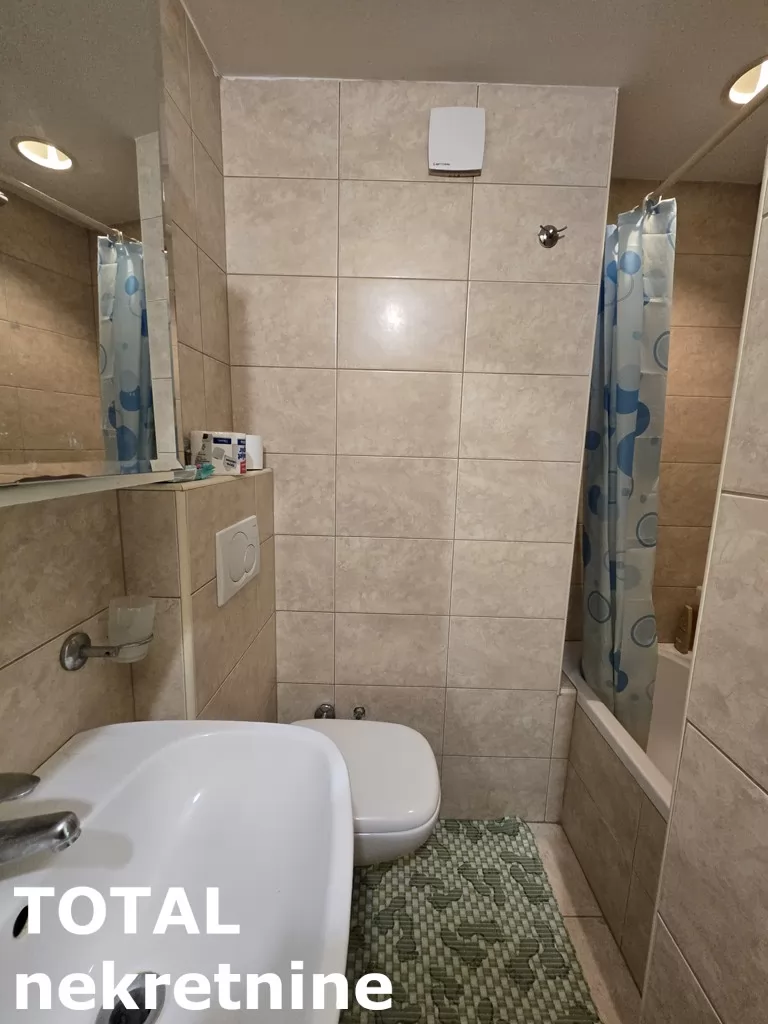 Stan,NOVI SAD,CENTAR,kv: 42.00, € 115000, ID: 1101598 12