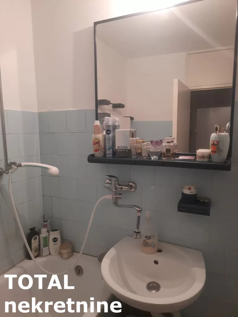 Stanovi,NOVI SAD,LIMAN 3,kv: 60.00, € 500, ID: 9189855 14