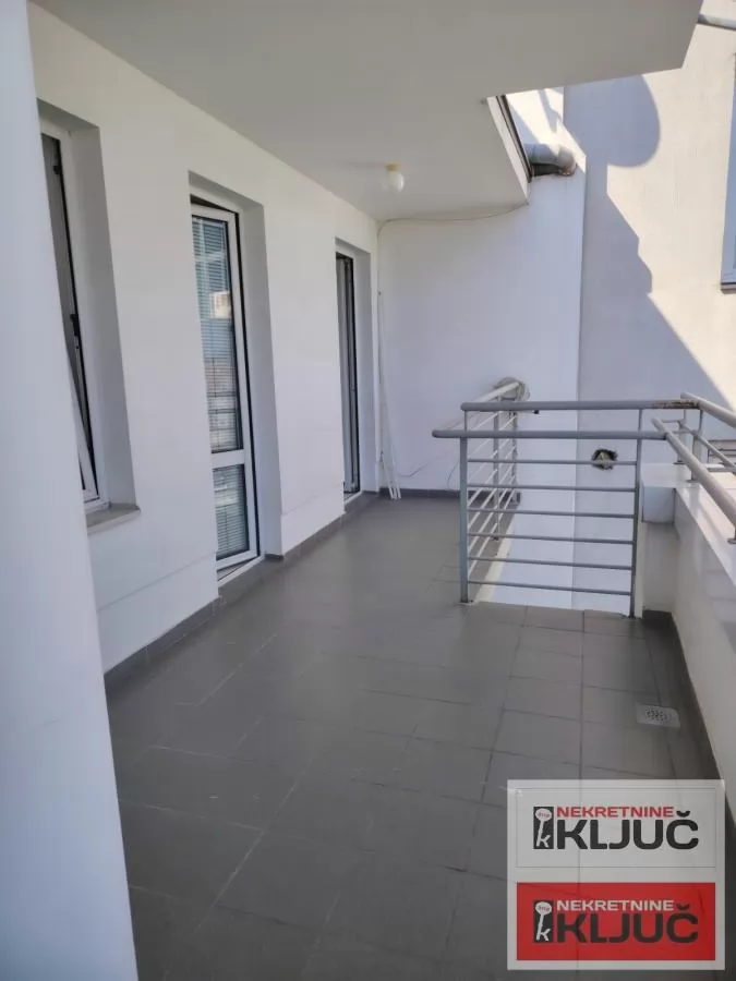 BULEVAR, 46m2, Dvosoban kod Futoške pijace 10