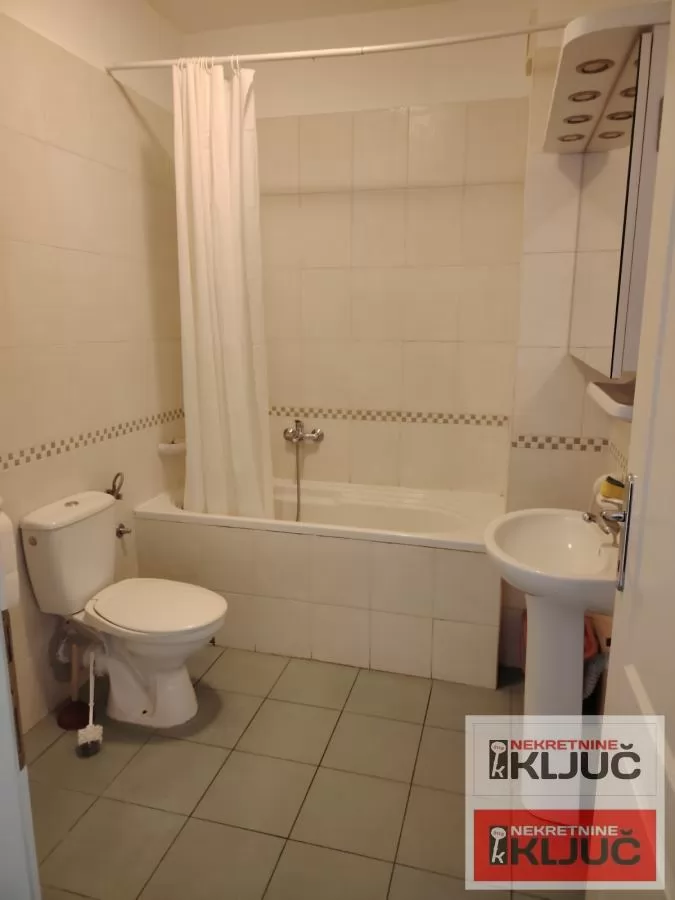 BULEVAR, 46m2, Dvosoban kod Futoške pijace 5