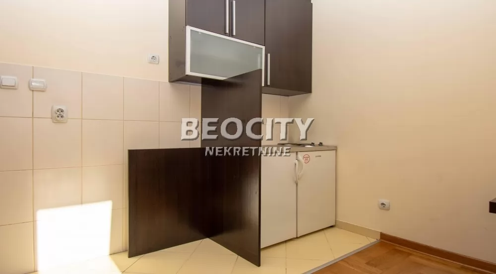 Dvosoban stan, 40 m2, Centar, Konstantina Filozofa ID: 90212 4