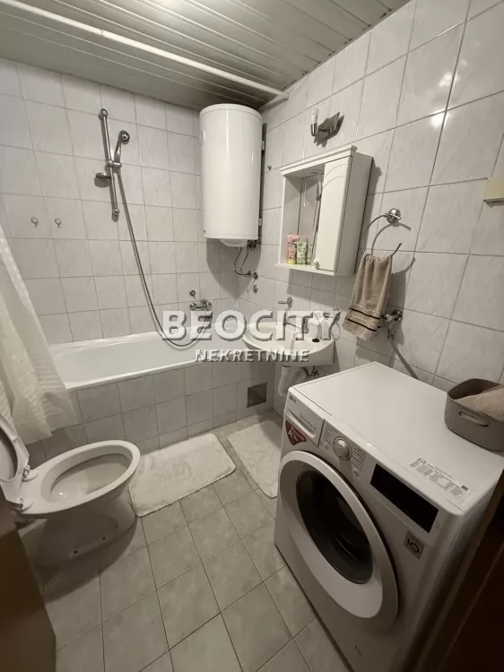 Dvosoban stan, 64 m2, Podbara, Milovana Glišića ID: 124885 2