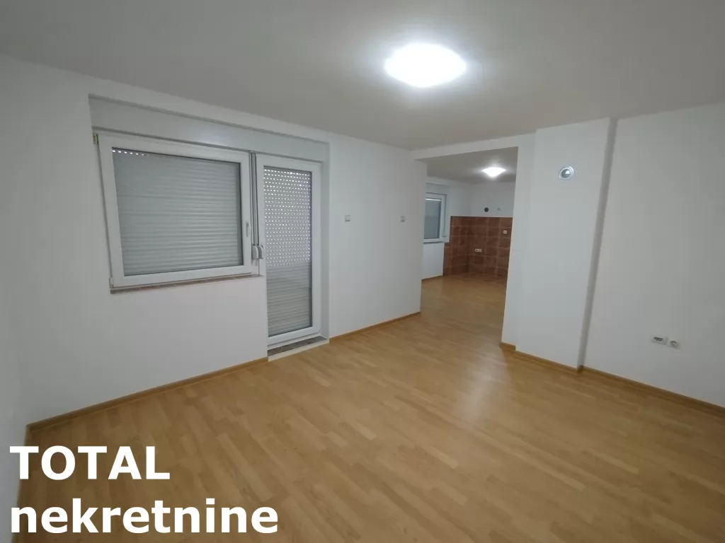 Kuca,SREMSKA KAMENICA,VOJINOVO,kv: 220.00, € 319300, ID: 3091472 2