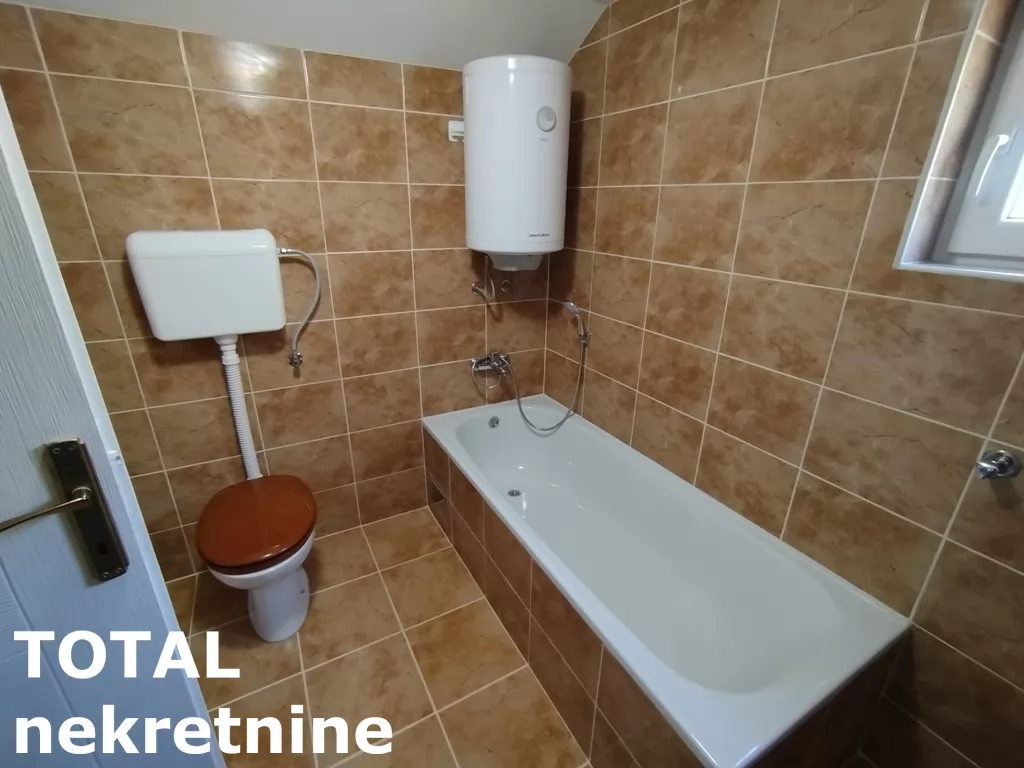 Kuca,SREMSKA KAMENICA,VOJINOVO,kv: 220.00, € 319300, ID: 3091472 21