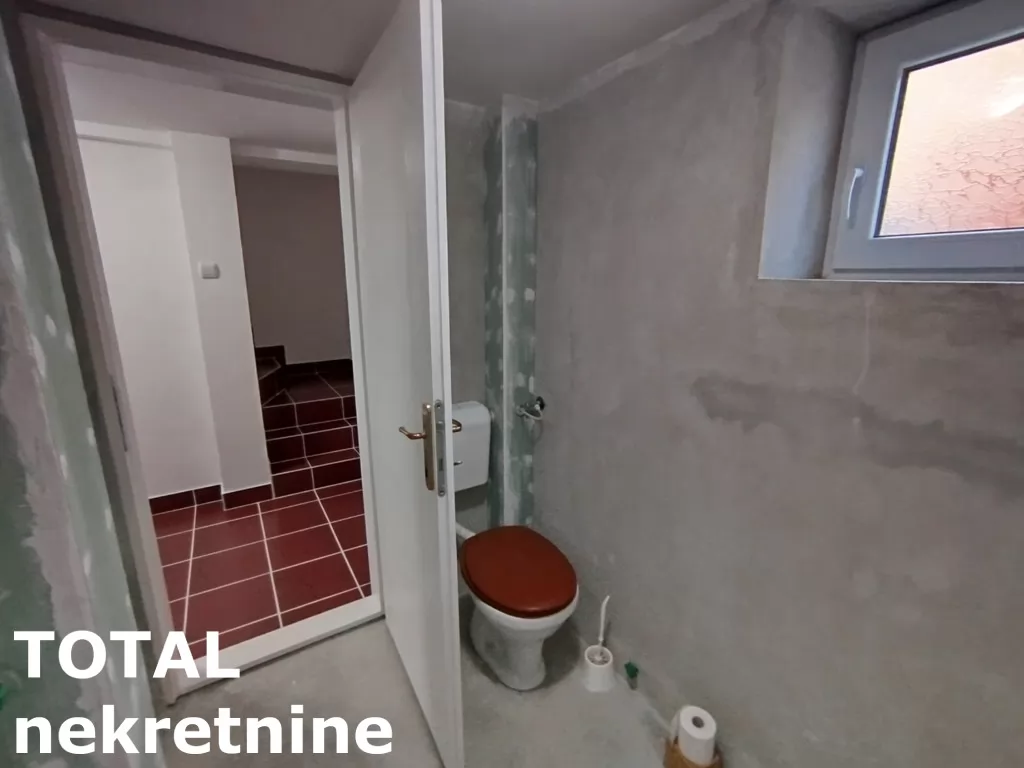 Kuca,SREMSKA KAMENICA,VOJINOVO,kv: 220.00, € 319300, ID: 3091472 28