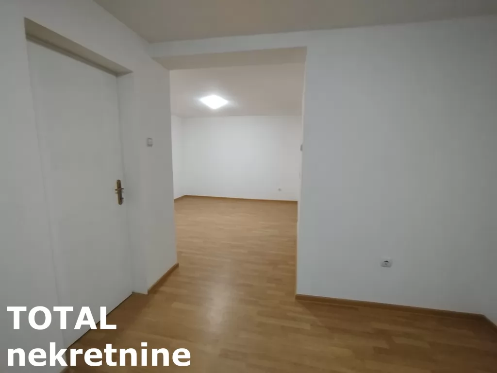 Kuca,SREMSKA KAMENICA,VOJINOVO,kv: 220.00, € 319300, ID: 3091472 8