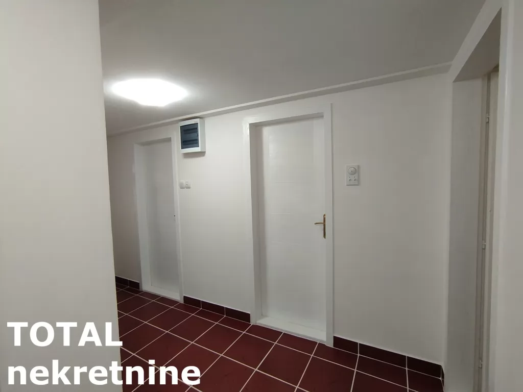 Kuca,SREMSKA KAMENICA,VOJINOVO,kv: 220.00, € 319300, ID: 3091472 9