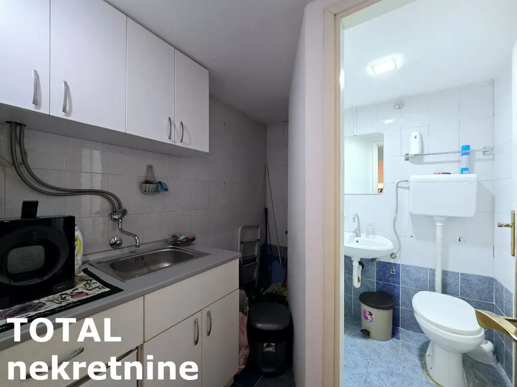 Stan,NOVI SAD,BULEVAR,kv: 73.00, € 192000, ID: 1101604 14