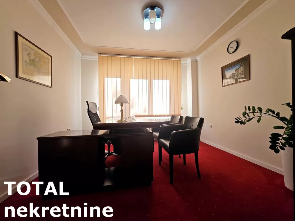 Stan,NOVI SAD,BULEVAR,kv: 73.00, € 192000, ID: 1101604 6