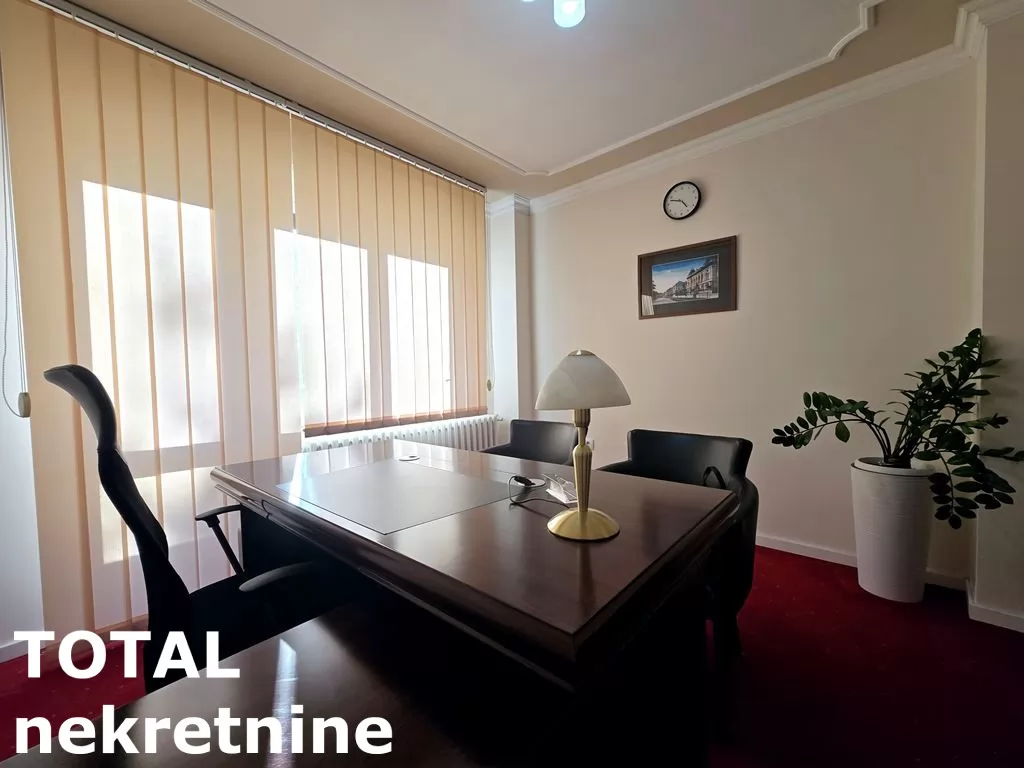 Stan,NOVI SAD,BULEVAR,kv: 73.00, € 192000, ID: 1101604 7