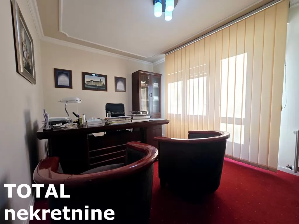 Stan,NOVI SAD,BULEVAR,kv: 73.00, € 192000, ID: 1101604 9