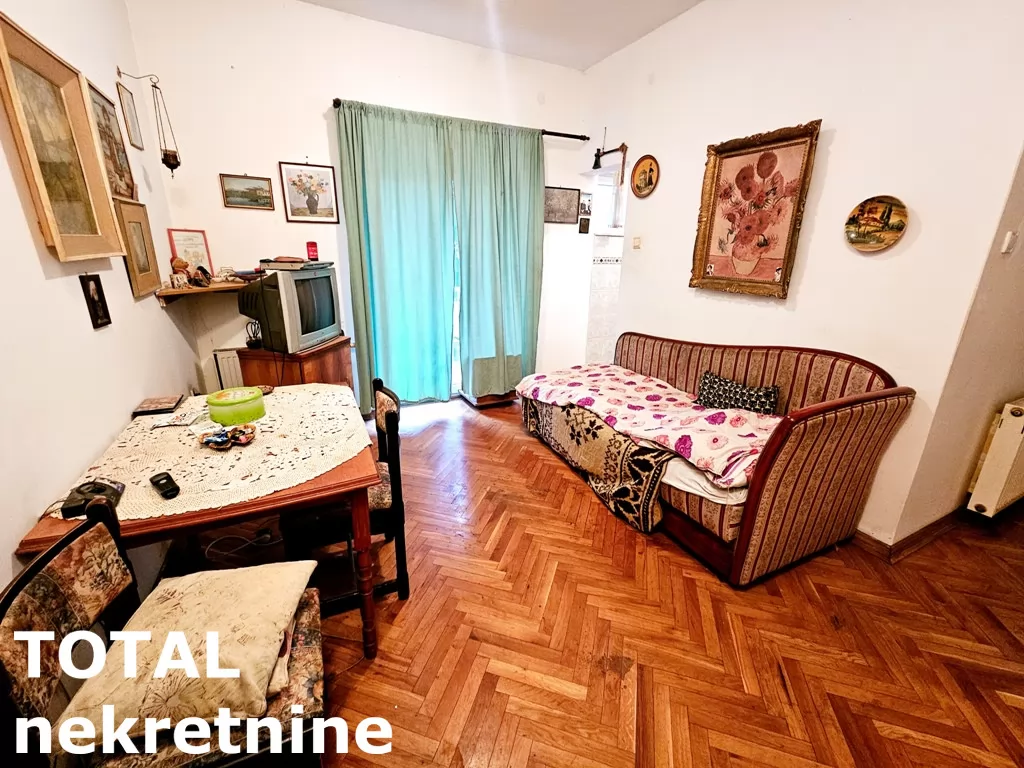 Stan,NOVI SAD,CENTAR,kv: 52.00, € 156000, ID: 1101651 1