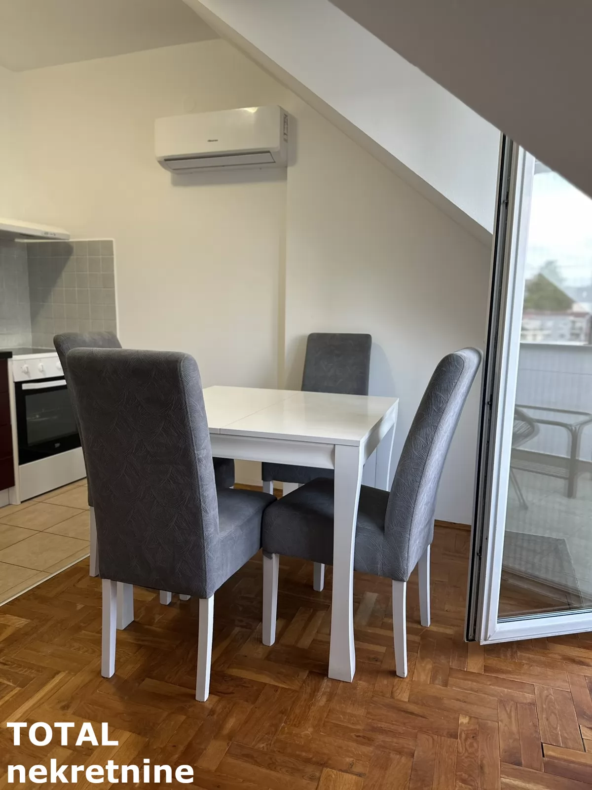 Stan,NOVI SAD,SAJAM,kv: 43.00, € 135000, ID: 1101444 6