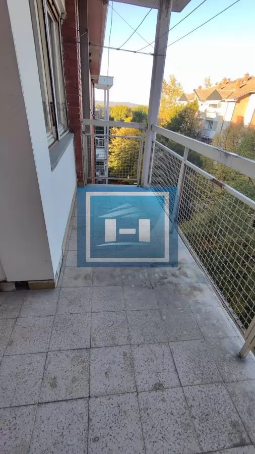 Veći porodični stan koji nudi maksimalni porodični komfor 33