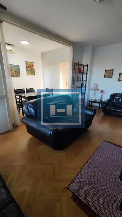 Veći porodični stan koji nudi maksimalni porodični komfor 34