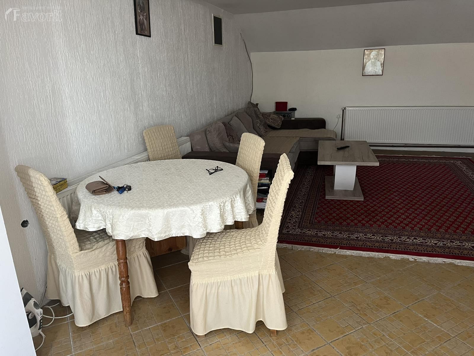 BARAJEVO, SVETOSAVSKA, 112m2 2