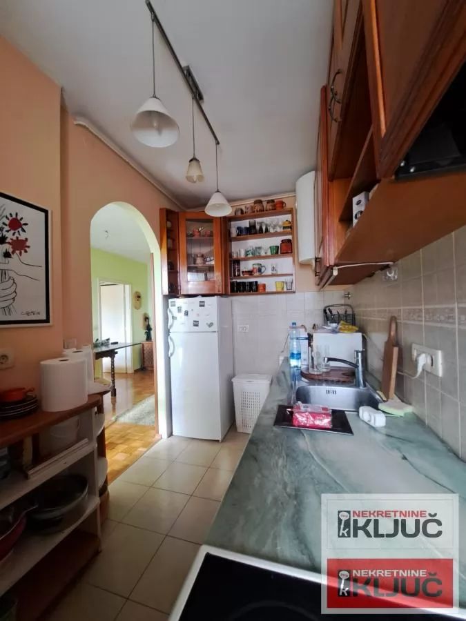 BEOGRADSKI KEJ, 42m2, Jednoiposoban, Funkcionalan,Namešten 6