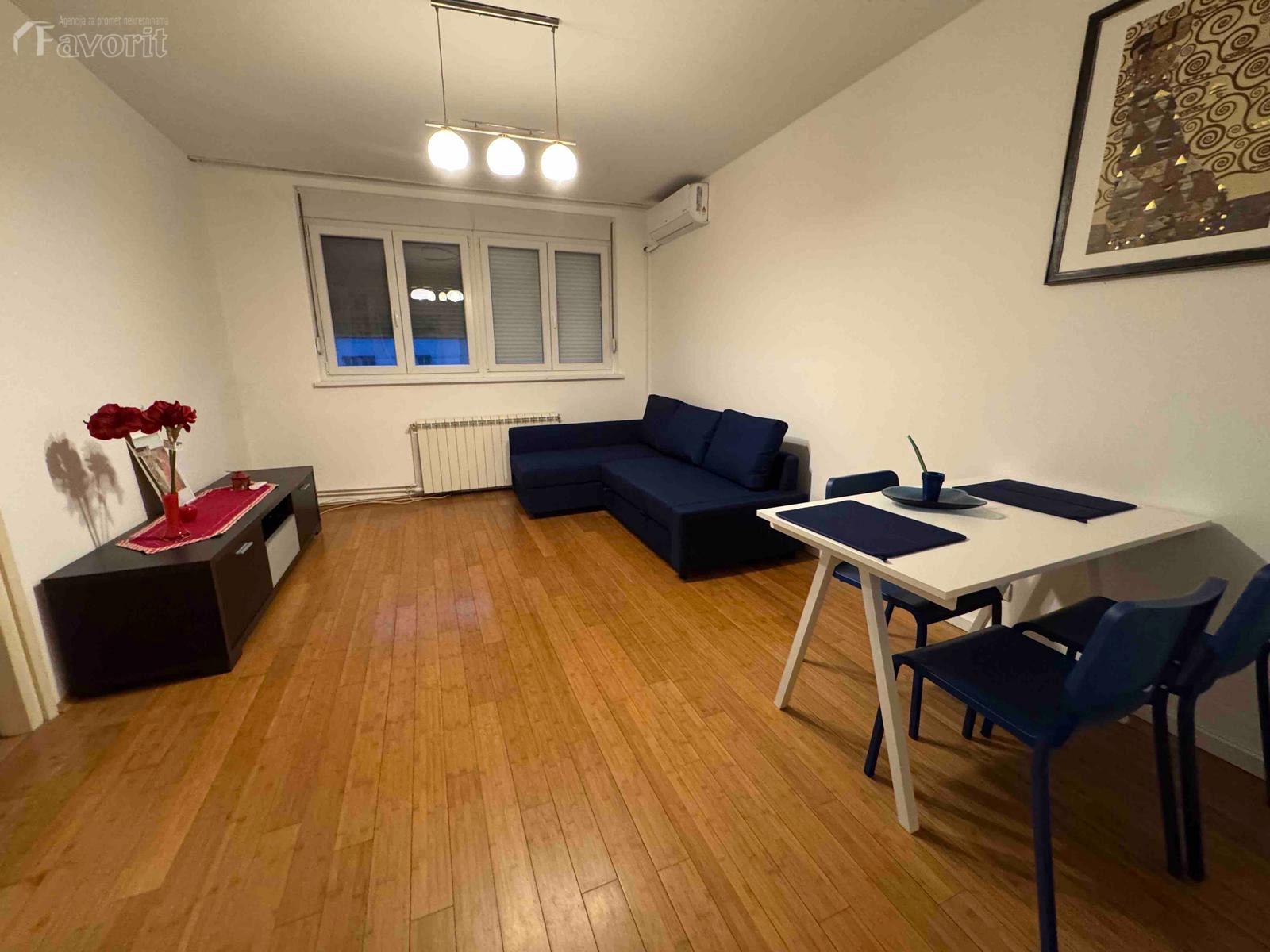 CENTAR, GAVRILA PRINCIPA, 65m2 1