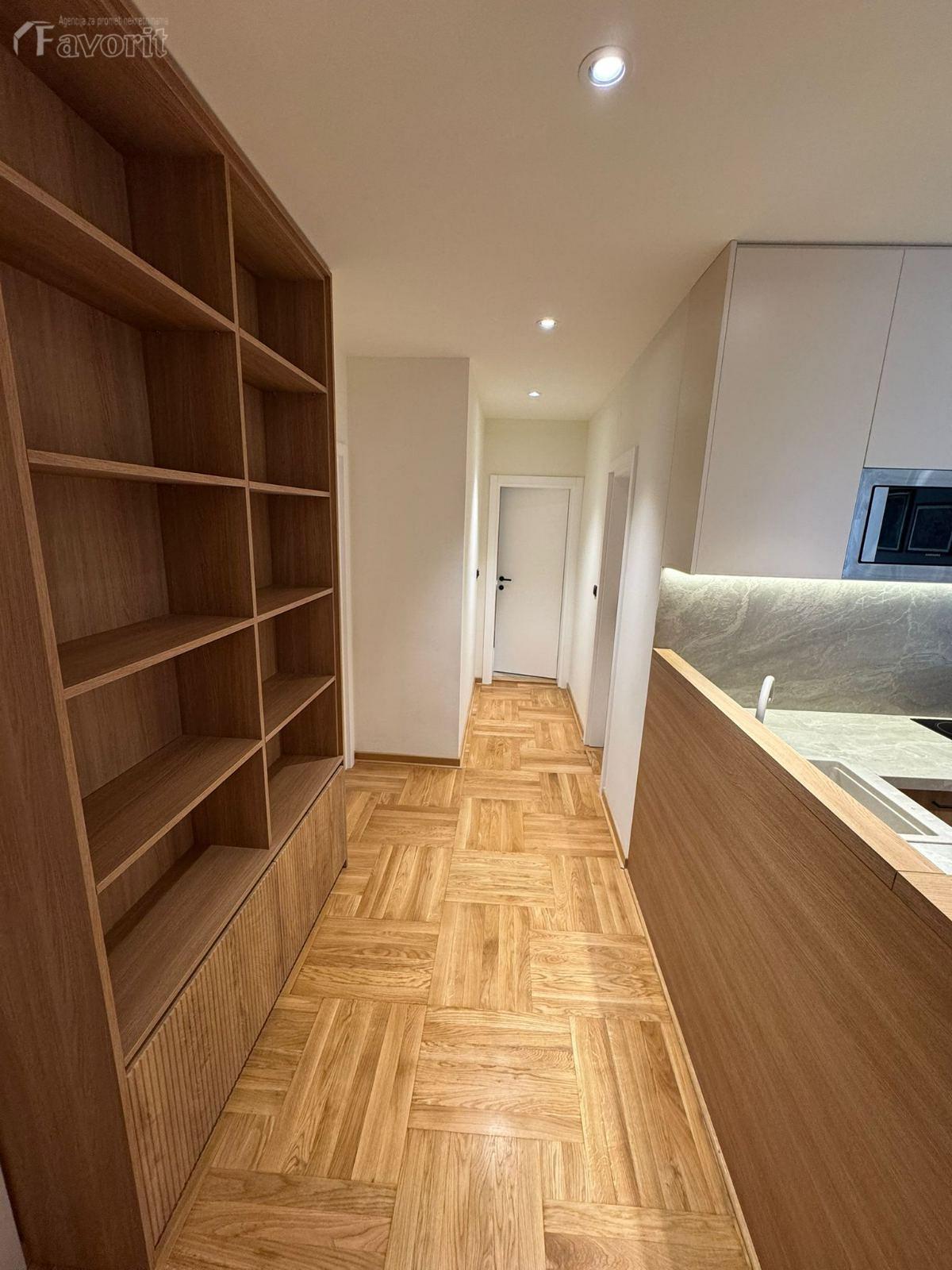 CRVENI KRST, BRANKA KRSMANOVICA, 96m2 6