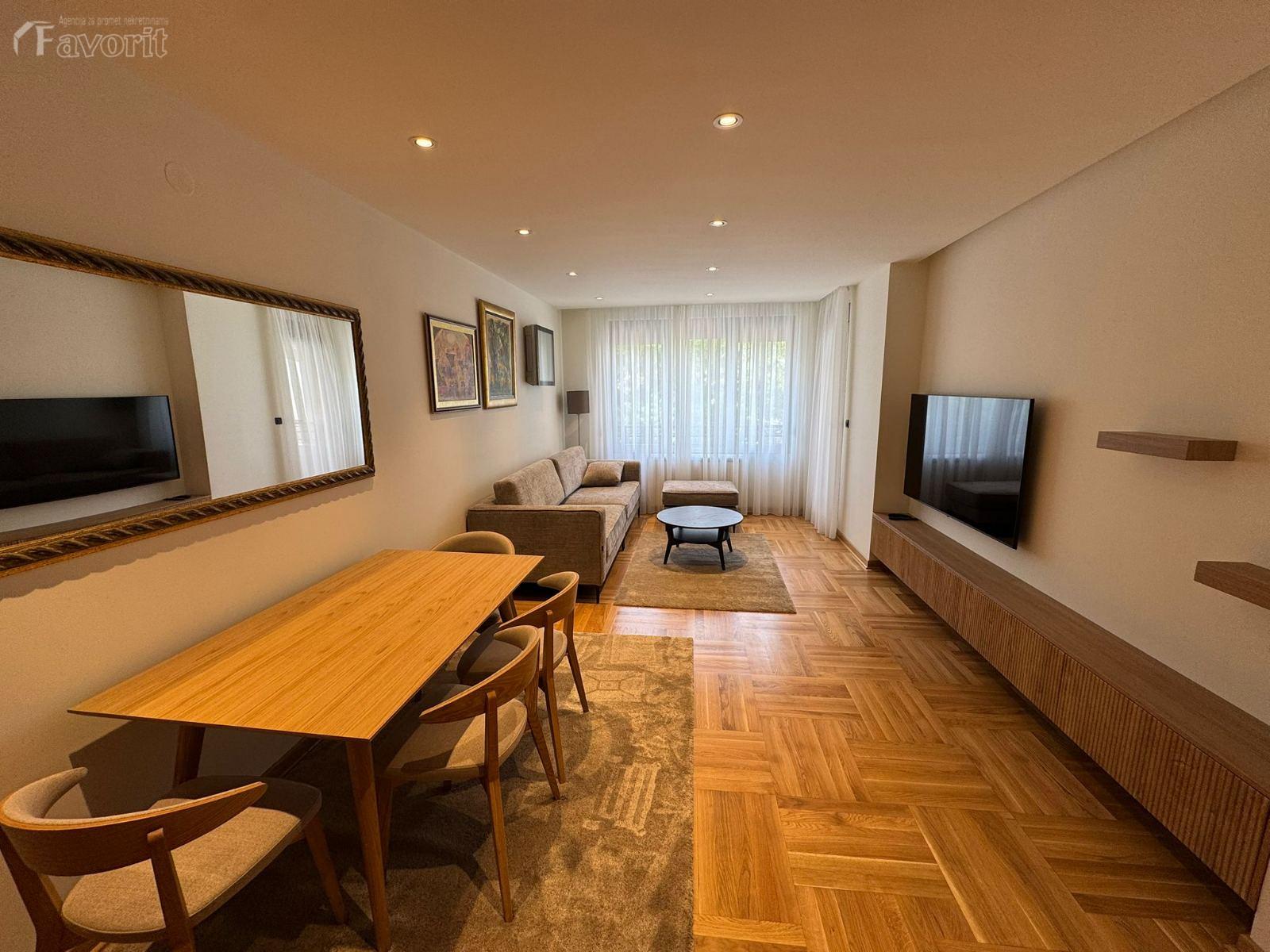 CRVENI KRST, BRANKA KRSMANOVICA, 96m2 2