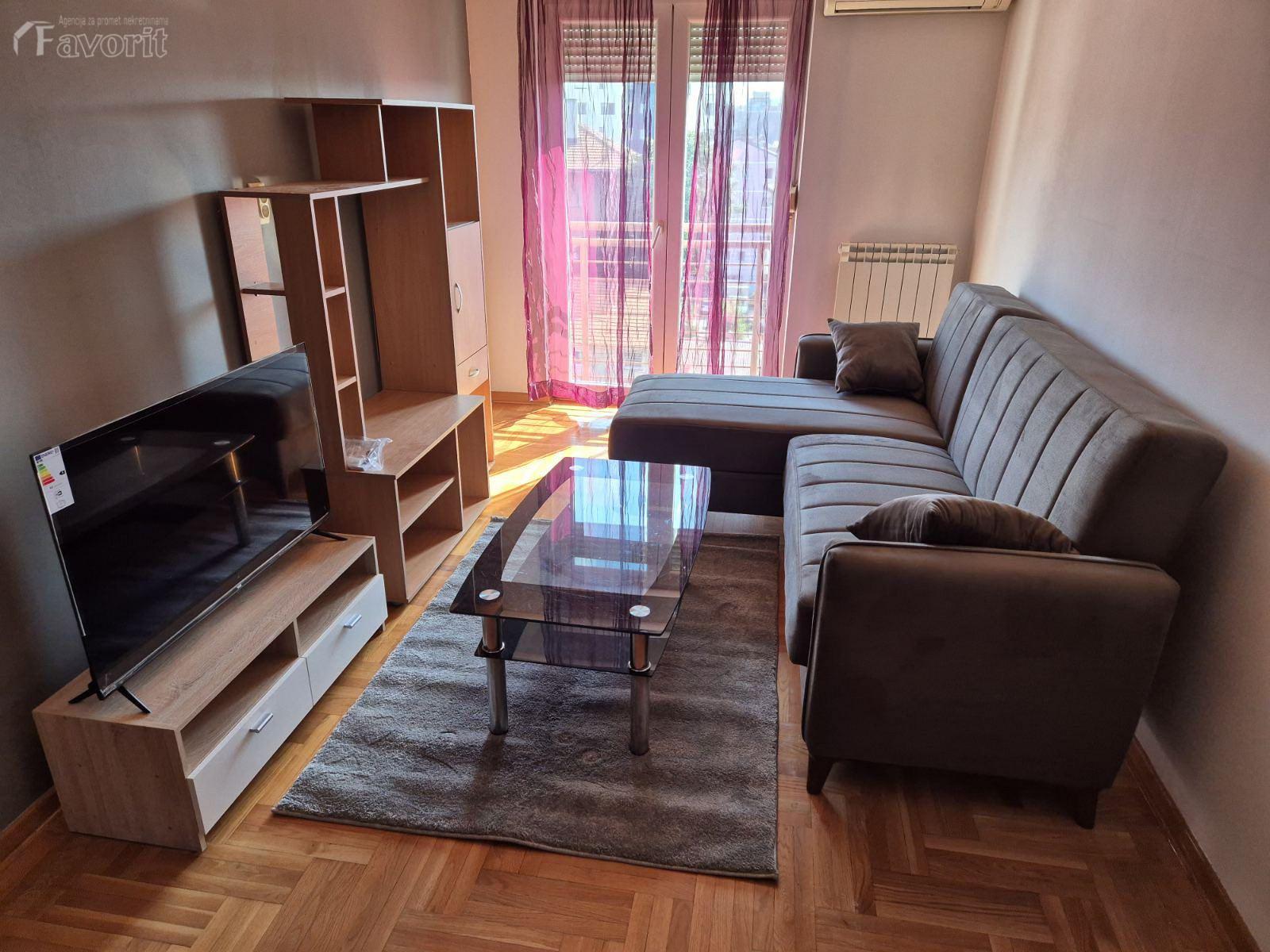 CRVENI KRST, CERSKA, 58m2 1