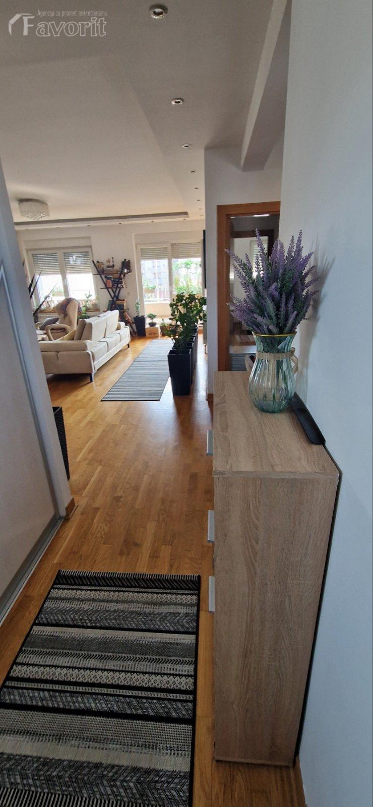 DJERAM, DJAKOVACKA, 100m2 6