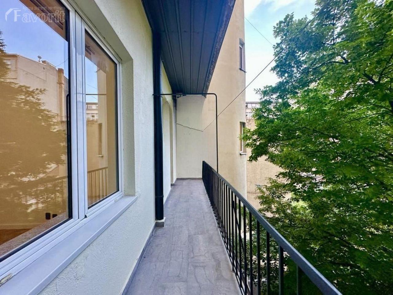DORCOL, DOBRACINA, 81m2 5