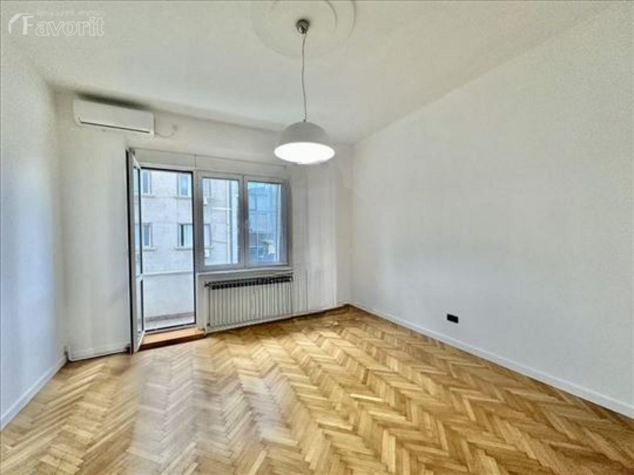 DORCOL, DOBRACINA, 81m2 3