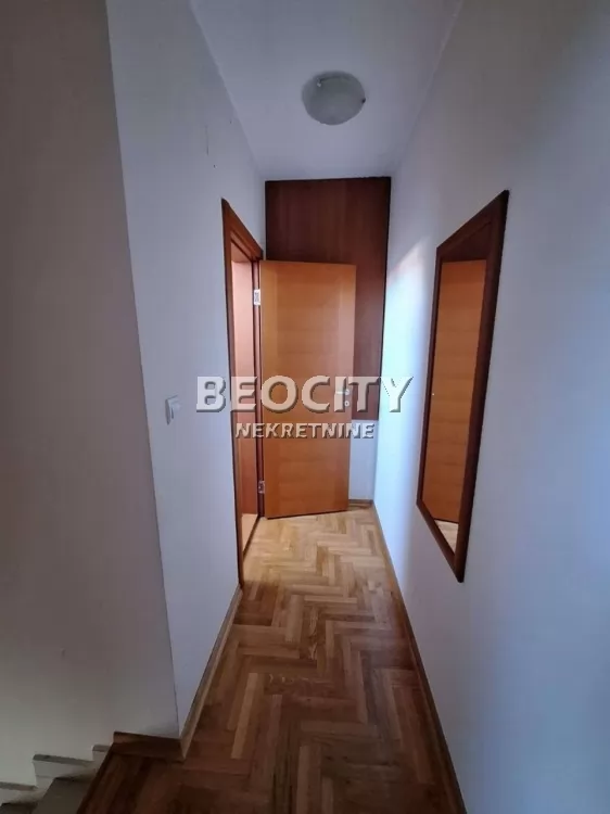 Dvosoban stan, 37 m2, Grbavica, Lasla Gala ID: 124919 5