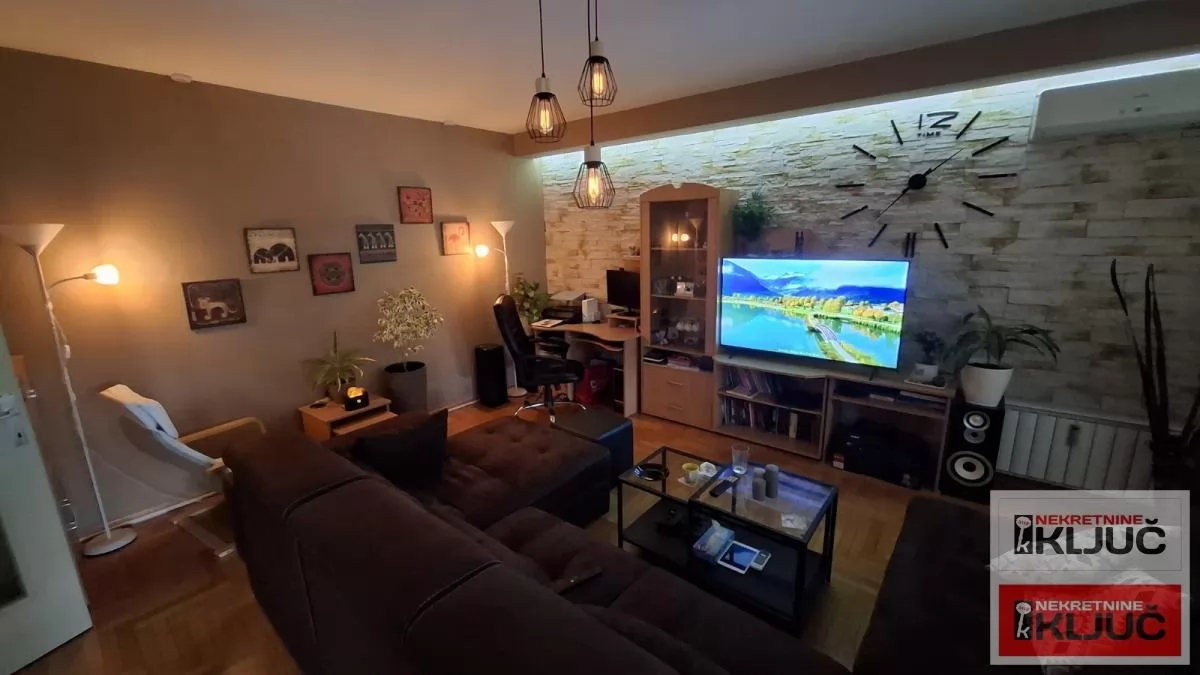 NOVO NASELJE, 98m2, Trosoban može Troiposoban 1