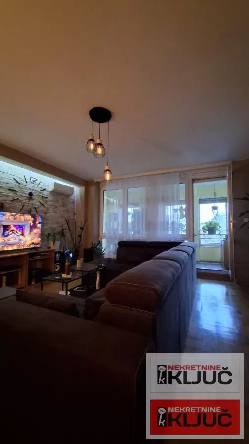 NOVO NASELJE, 98m2, Trosoban može Troiposoban 4