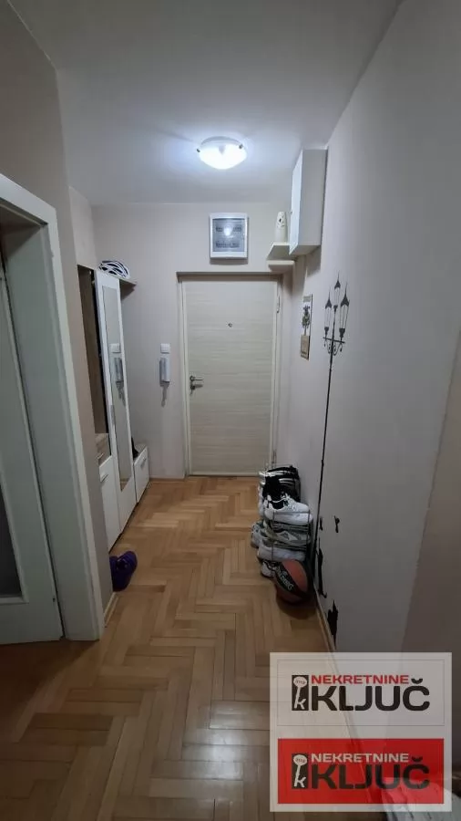 NOVO NASELJE, 98m2, Trosoban može Troiposoban 9