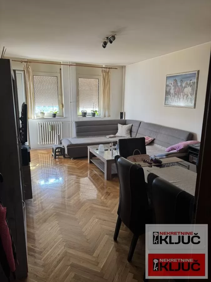 NOVO NASELJE-SAVINA, 73m2, Dvoiposoban, Fasadna cigla 1