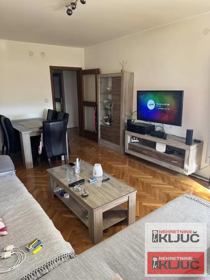 NOVO NASELJE-SAVINA, 73m2, Dvoiposoban, Fasadna cigla 3